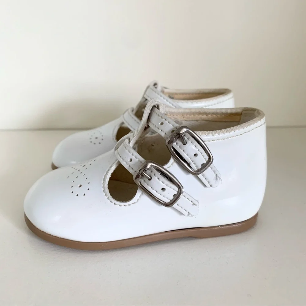 90s Vintage Patent baby shoes